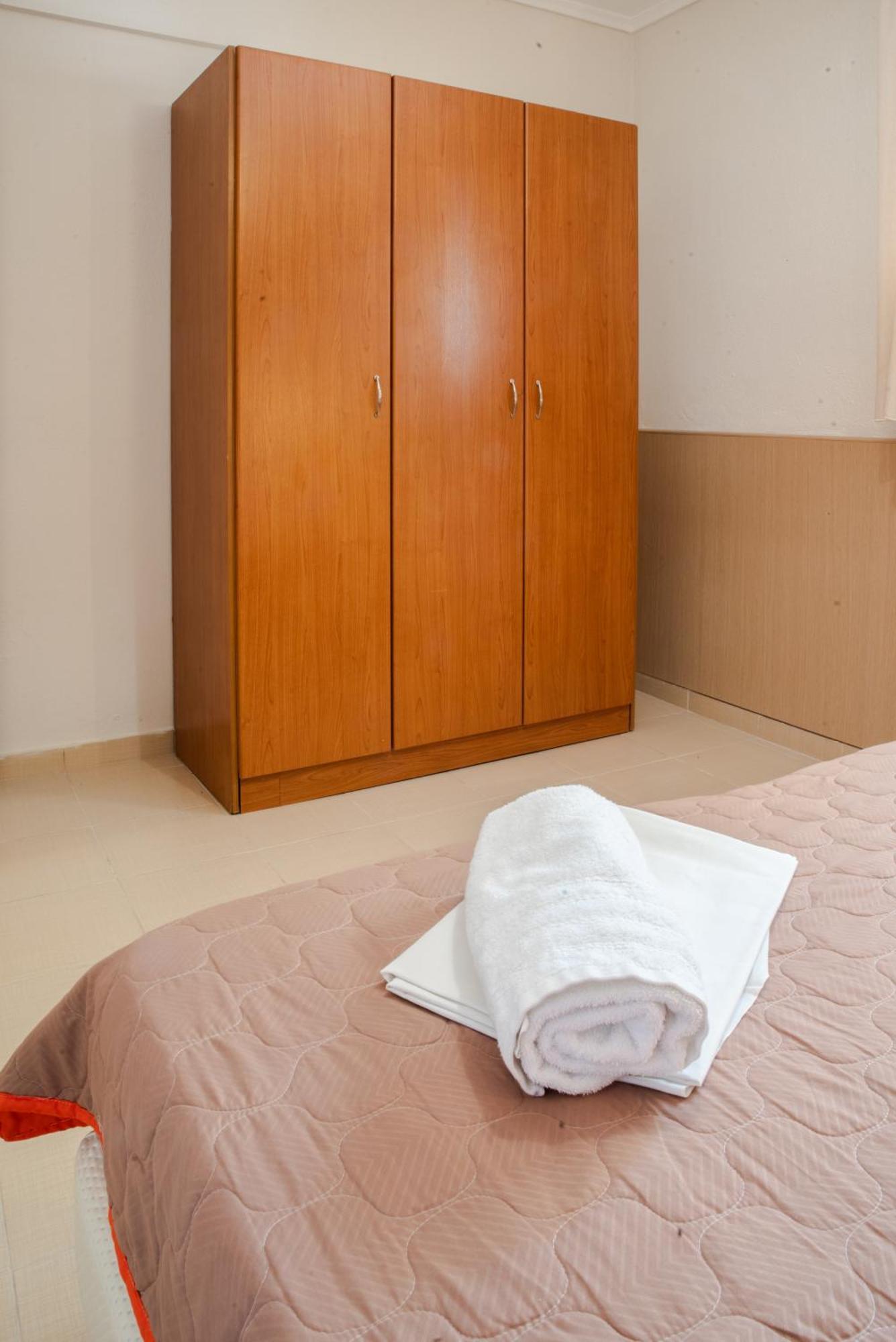 Elena Apartments 2 Аспровалта Екстер'єр фото